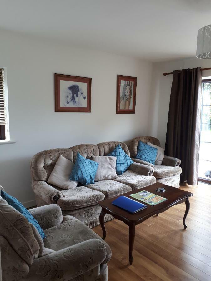 Inisfail Apartment Killarney Bagian luar foto